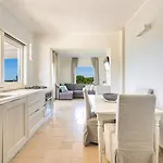Aloha Torre Pali Salve